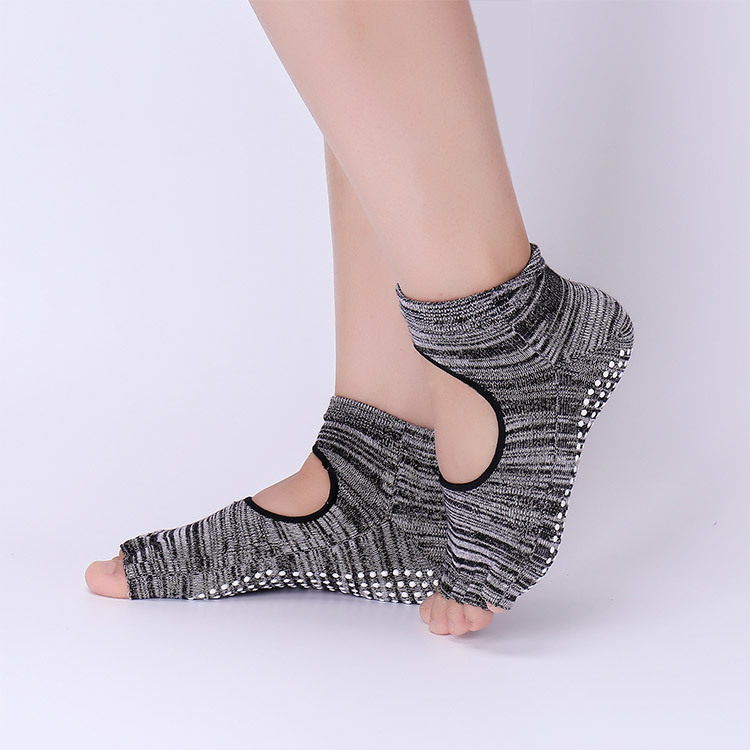 Non-Slip Yoga Socks with Grips - Grip Sock Yoga ulasan dan harga
